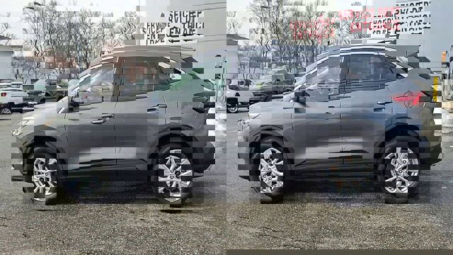 Certified 2024 Ford Escape Active w/ Tech Pack #2 AWD/4WD image 4