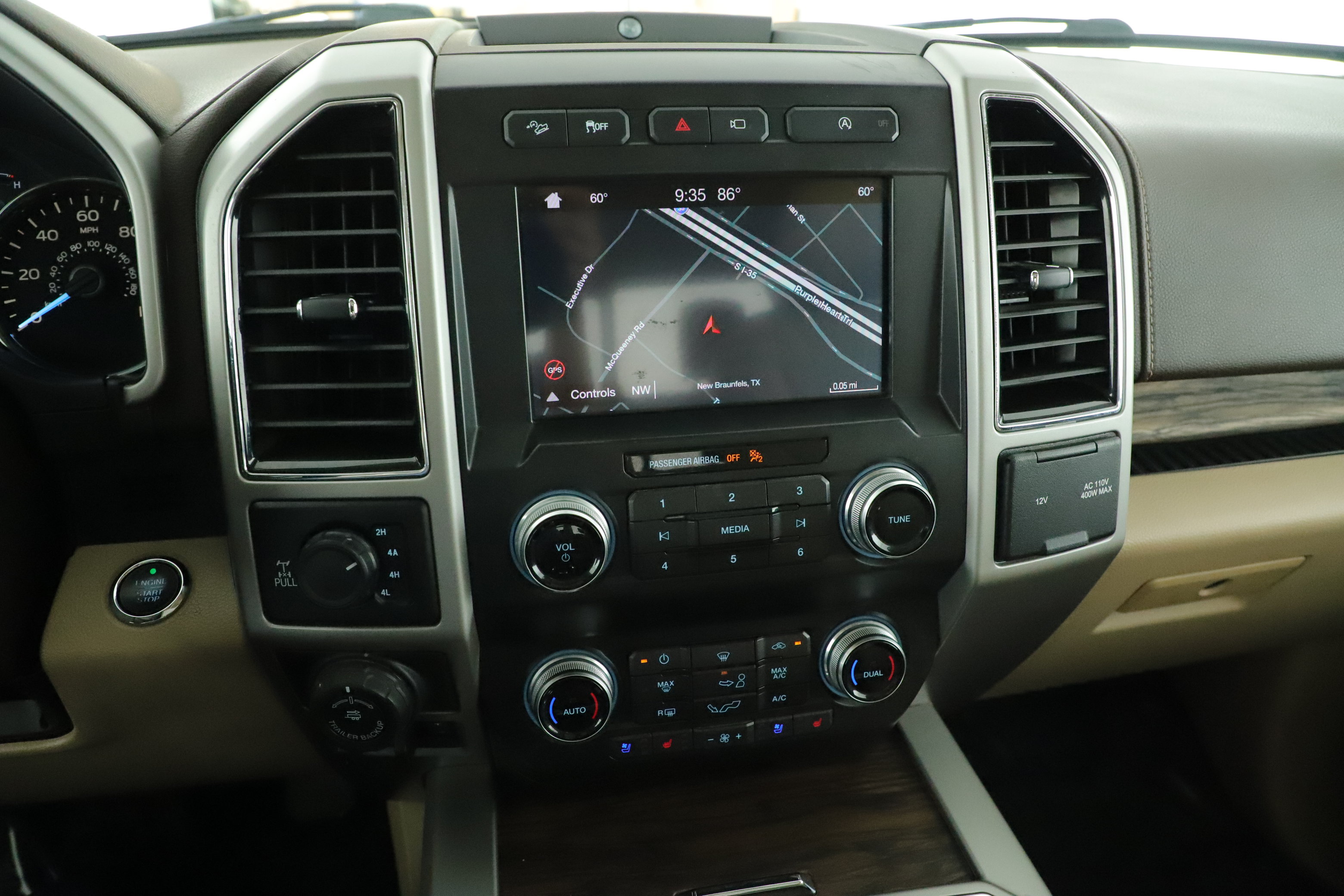 Certified 2019 Ford F150 Lariat w/ Equipment Group 502A Luxury AWD/4WD image 22
