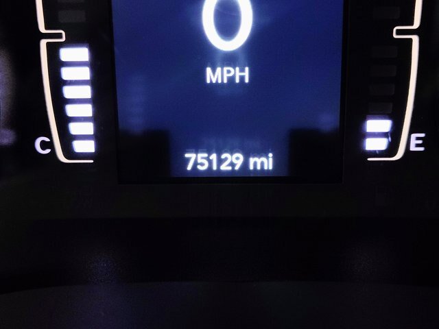 Used 2019 Jeep Cherokee Latitude w/ Cold Weather Group AWD/4WD image 38