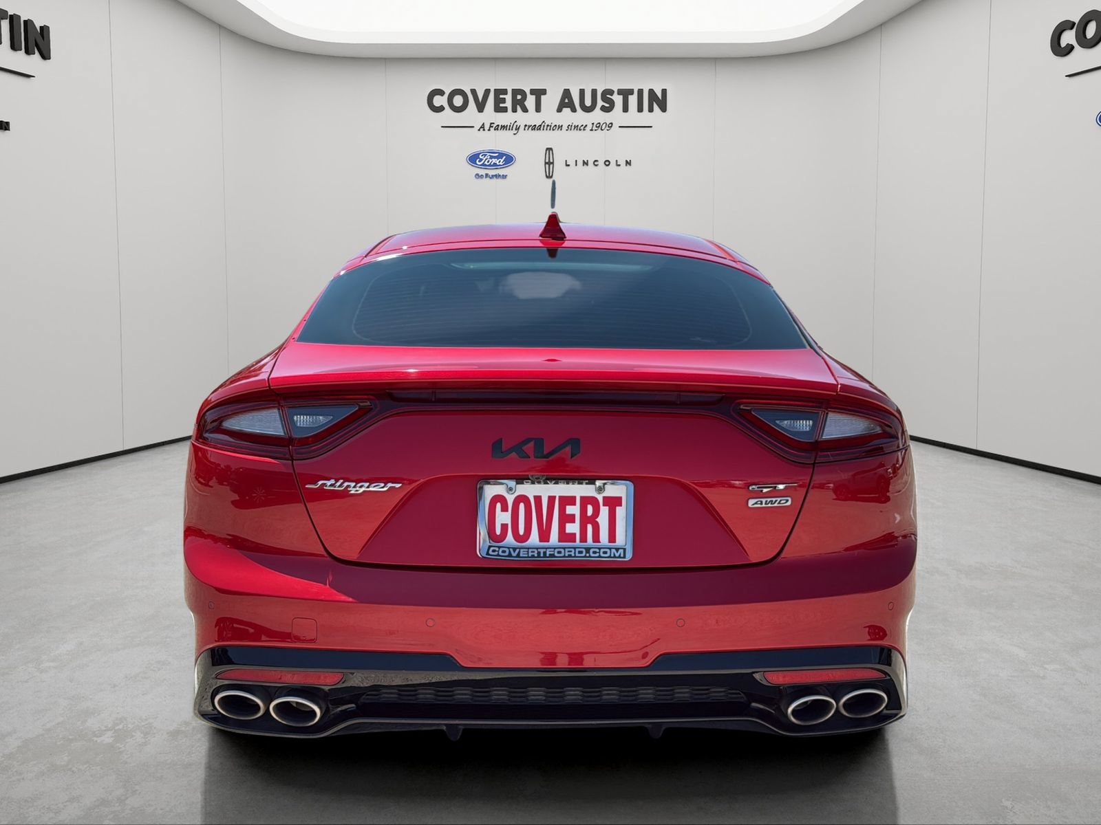 Used 2018 Kia Stinger GT2 AWD/4WD image 4