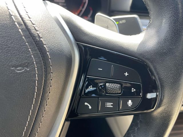 Used 2020 BMW 530i w/ Premium Package image 23