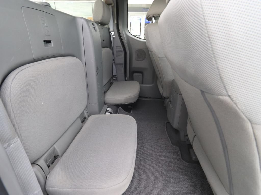 Used 2021 Nissan Frontier S RWD image 21