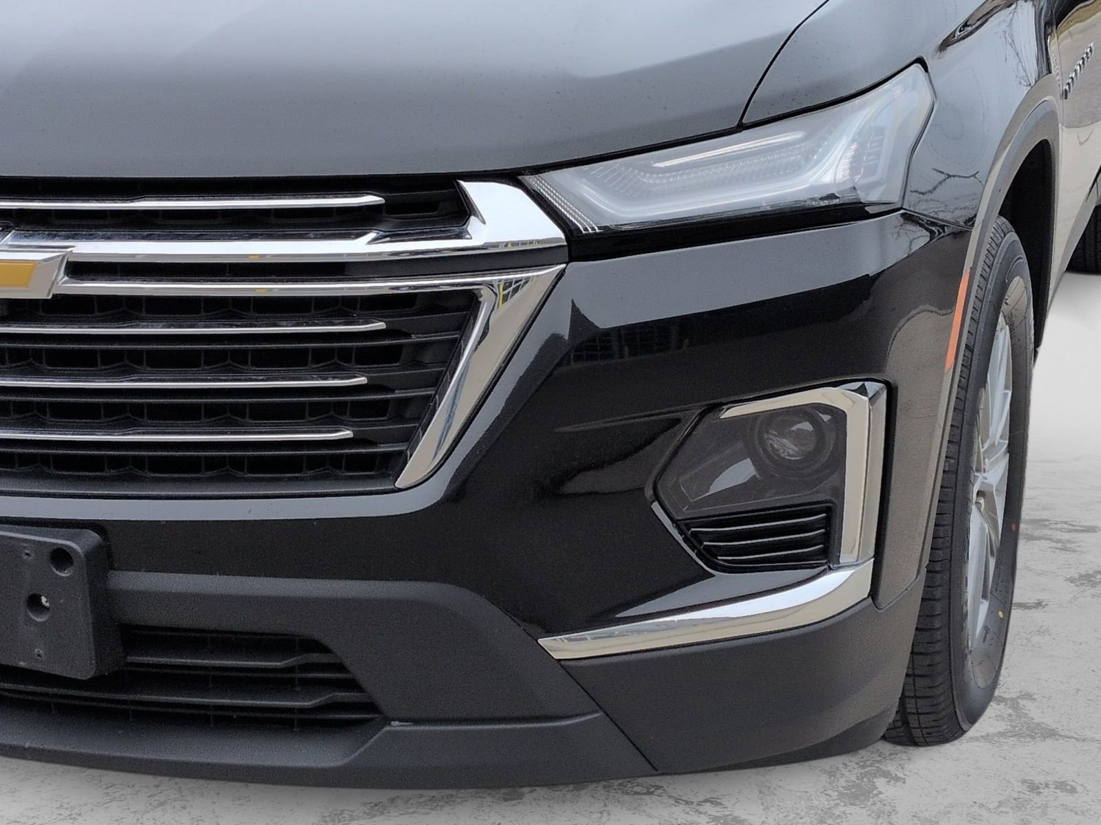 Used 2022 Chevrolet Traverse LT w/ LPO, Cargo Package image 13