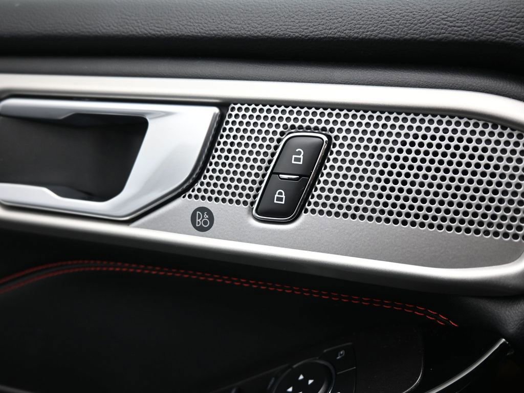 Certified 2023 Ford Explorer ST-Line w/ Class IV Trailer Tow Package image 39