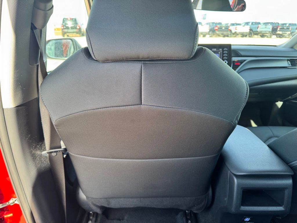 Used 2024 Toyota Camry LE image 32