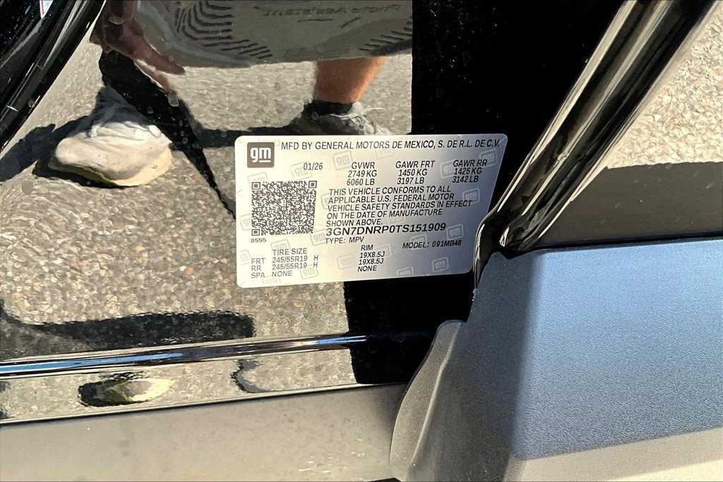 Used 2026 Chevrolet Equinox EV LT FWD image 21