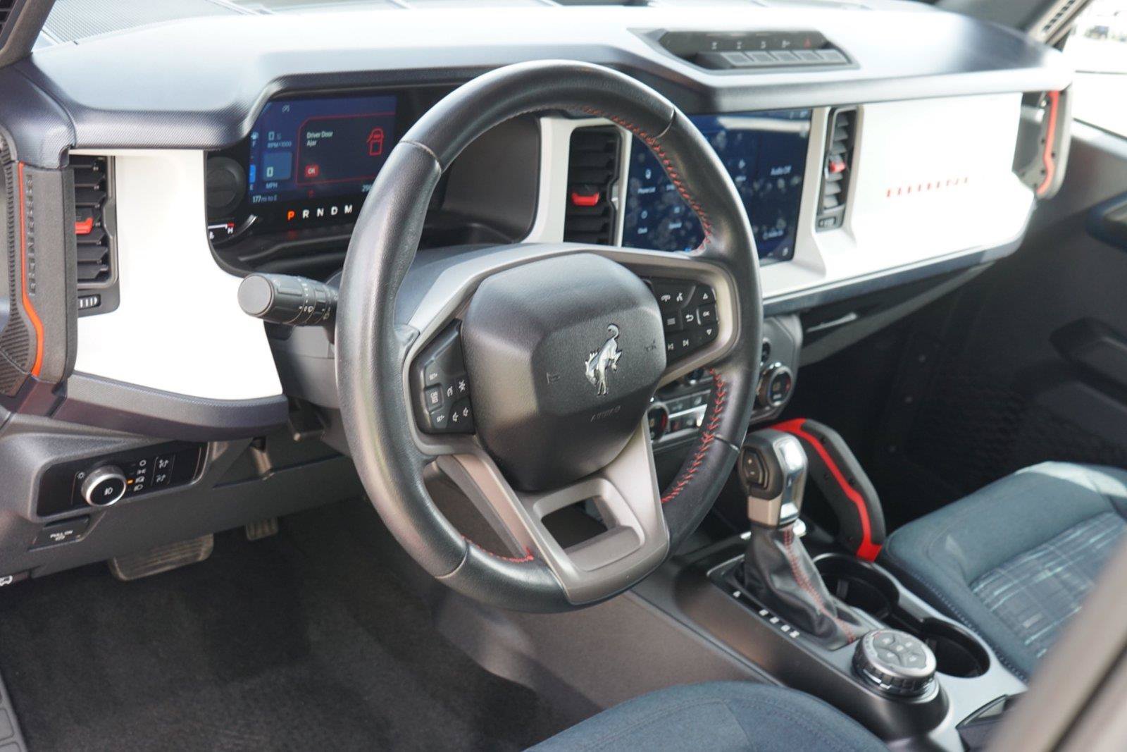 Certified 2023 Ford Bronco Heritage Edition AWD/4WD image 9