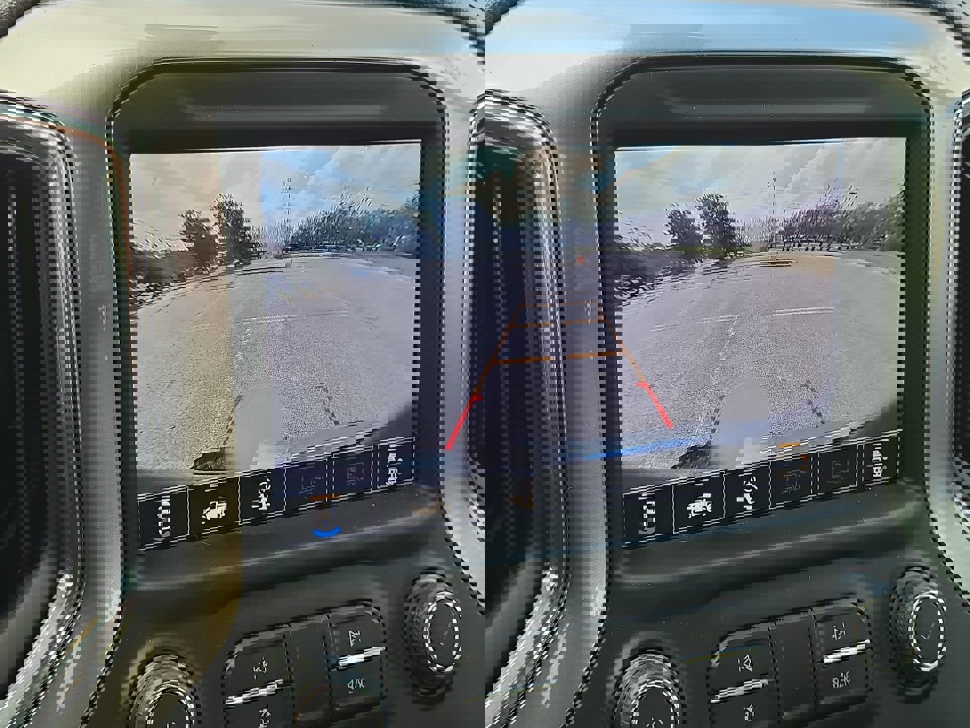 Used 2022 Chevrolet Silverado 1500 LTZ w/ LTZ Premium Texas Edition image 17