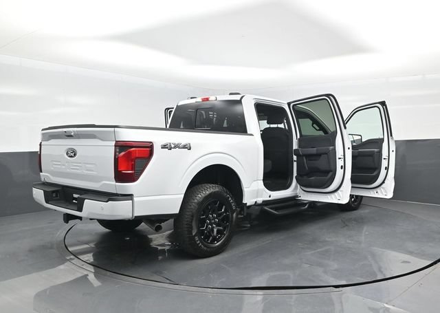 Certified 2025 Ford F150 XLT w/ Equipment Group 302A MID AWD/4WD image 27