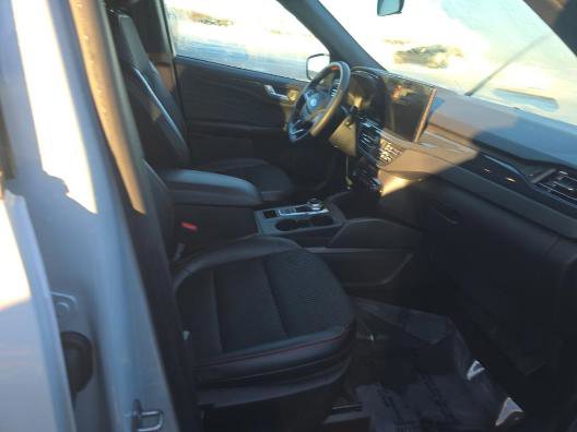 Certified 2025 Ford Escape ST-Line w/ Equipment Group 301A image 8