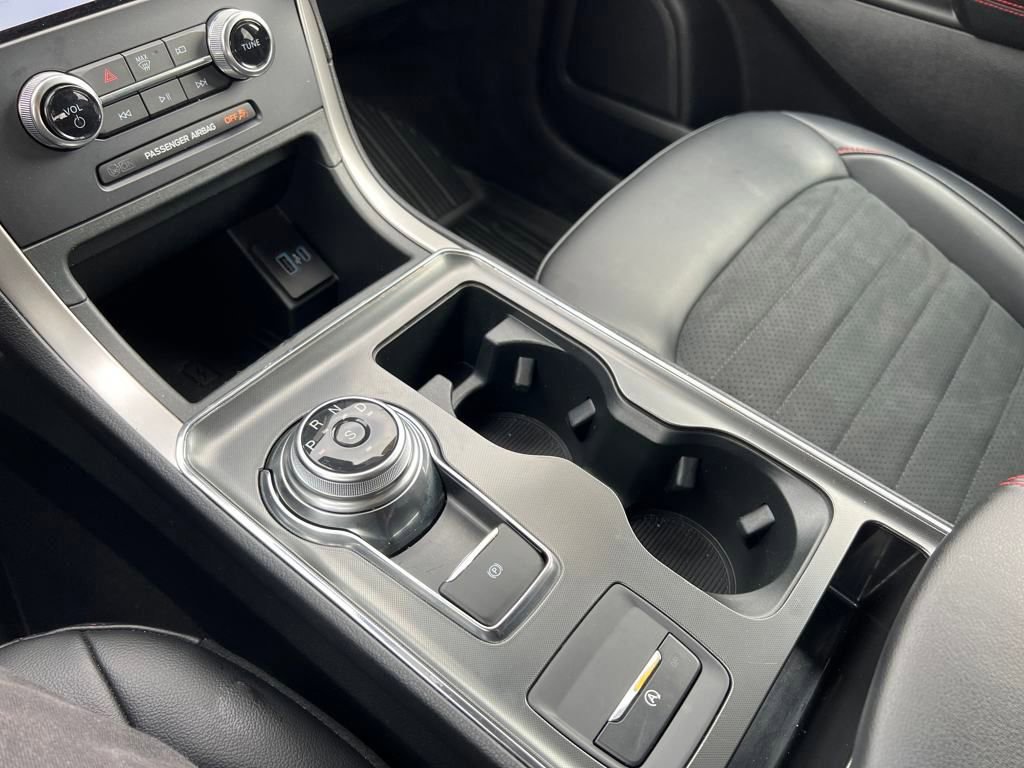 Certified 2024 Ford Edge ST-Line image 30