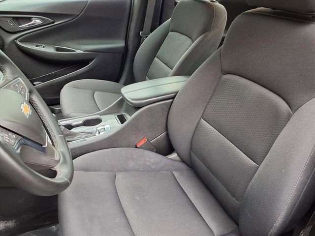 Used 2024 Chevrolet Malibu LT w/ Midnight Edition image 7