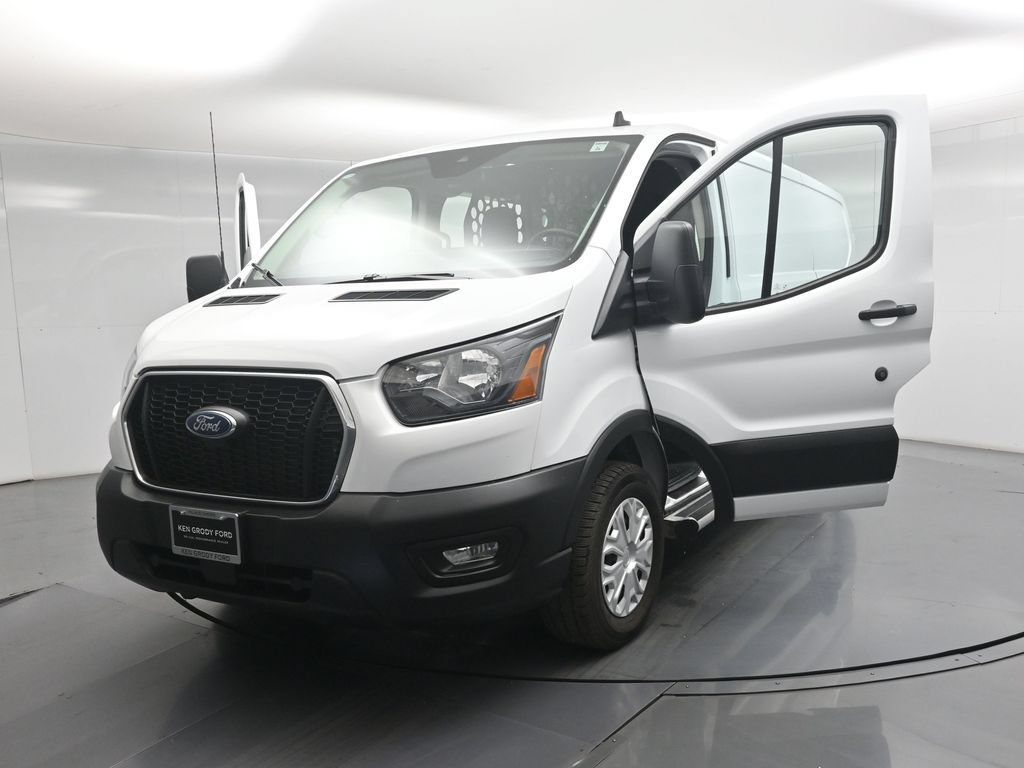 Certified 2025 Ford Transit 250 Low Roof w/ Exterior Upgrade Package RWD image 27