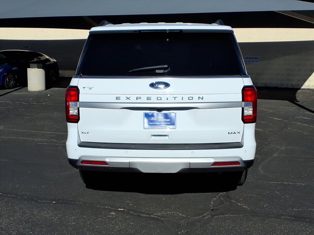 Certified 2024 Ford Expedition Max XLT image 5