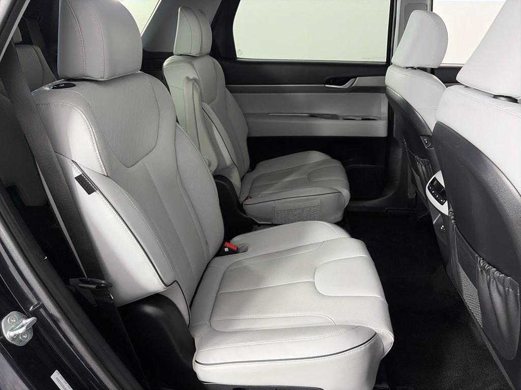 Used 2025 Hyundai Palisade SEL AWD/4WD image 28
