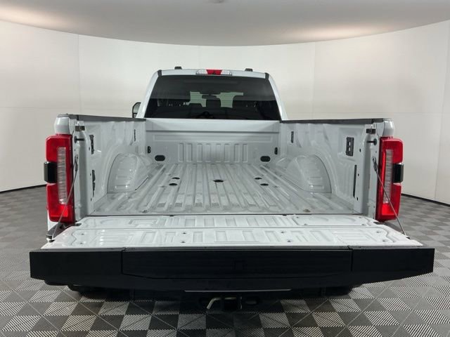 Certified 2025 Ford F450 Lariat w/ FX4 Off-Road Package AWD/4WD image 9