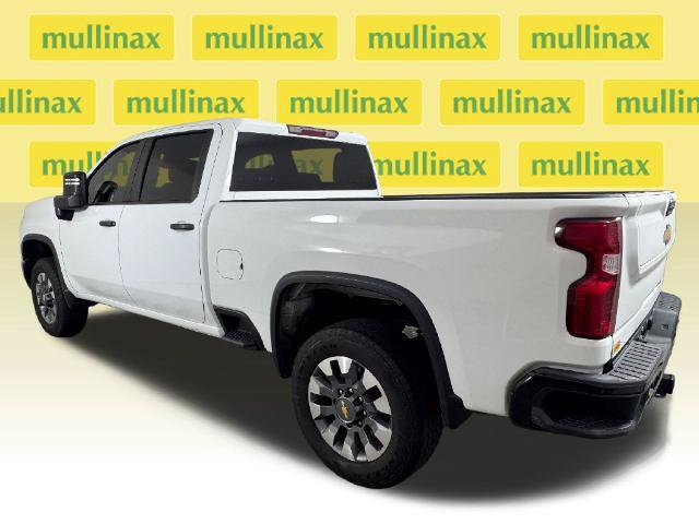 Used 2024 Chevrolet Silverado 2500 Custom w/ Custom Value Package AWD/4WD image 11