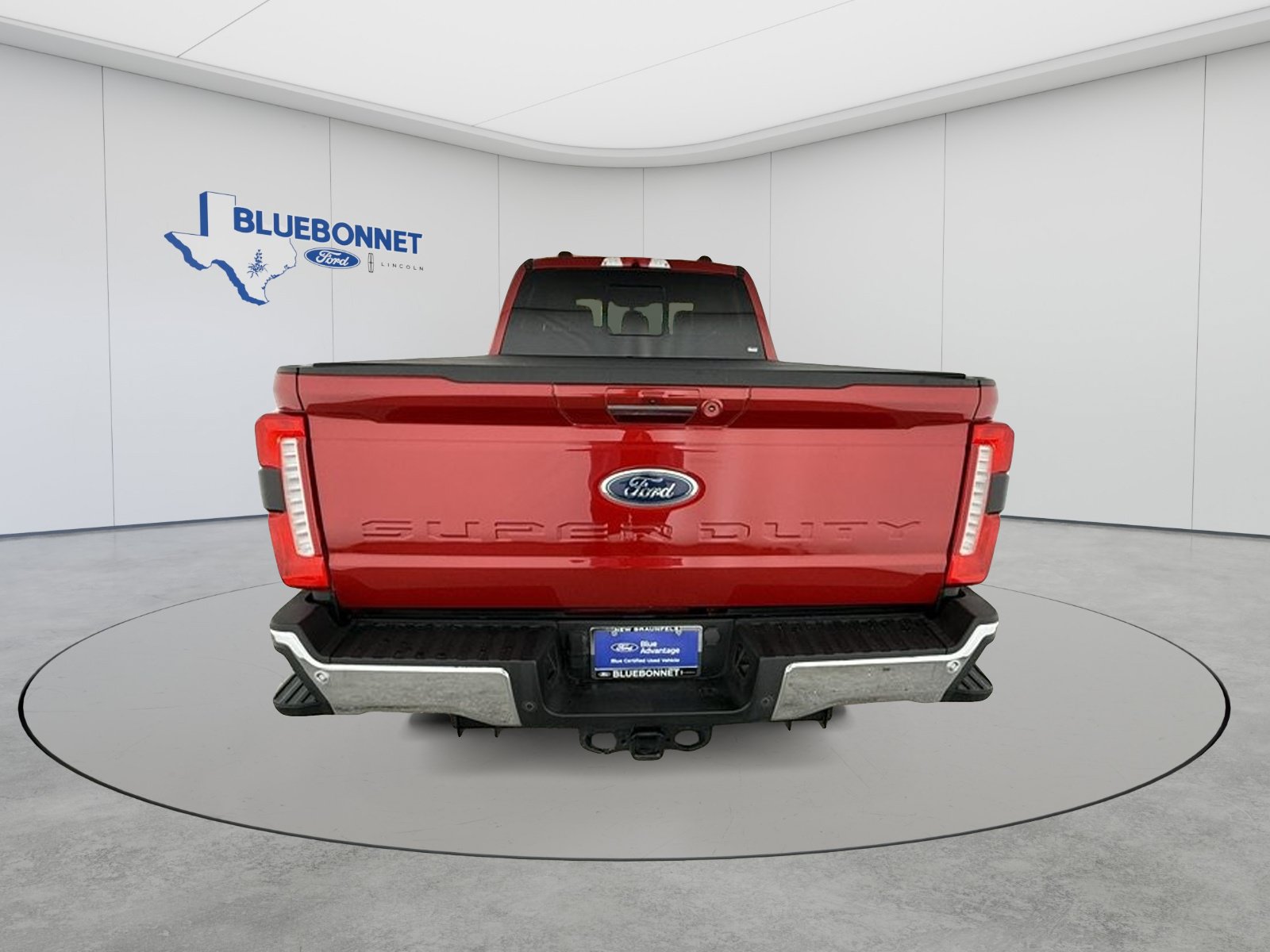 Certified 2024 Ford F250 Lariat w/ Lariat Ultimate Package AWD/4WD image 4