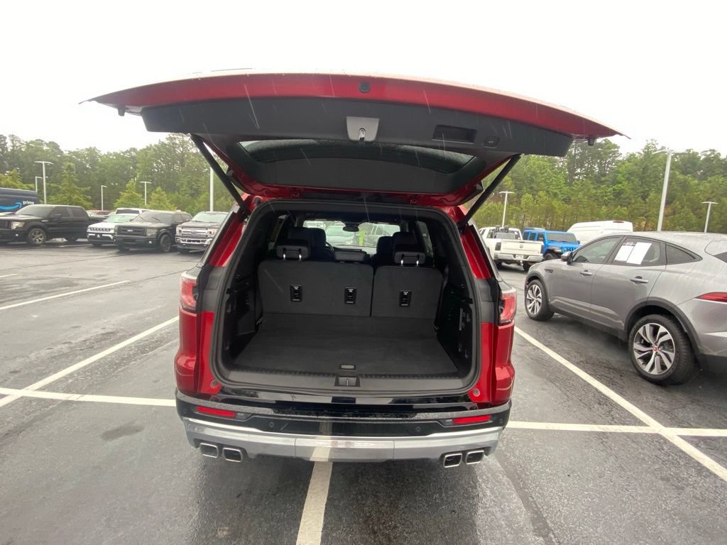 Used 2025 GMC Acadia Denali w/ LPO, Floor Liner Package AWD/4WD image 27