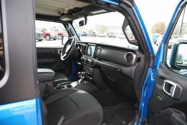 Used 2022 Jeep Wrangler Sport image 24