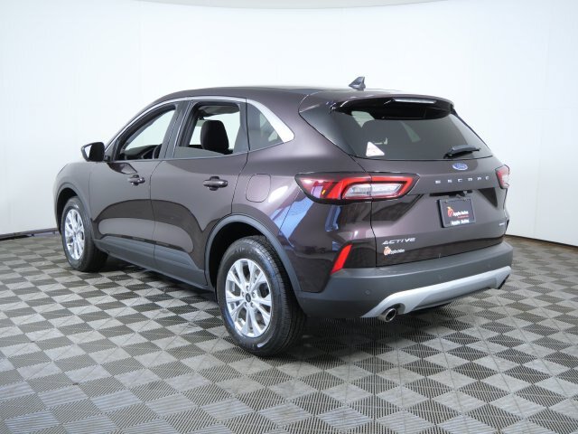 Certified 2023 Ford Escape Active w/ Tech Pack #2 AWD/4WD image 3