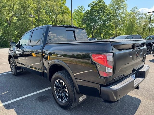 Used 2021 Nissan Titan PRO-4X w/ Pro-4x Convenience Package AWD/4WD image 6