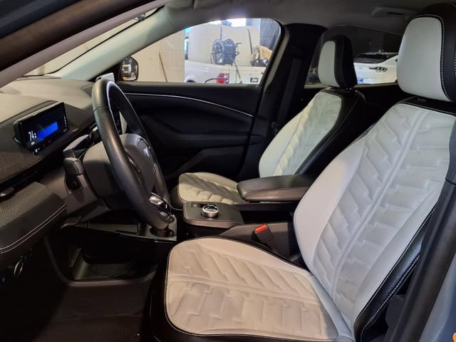 Certified 2023 Ford Mustang Mach-E Select RWD image 18
