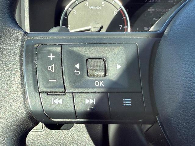 Used 2022 Nissan Rogue S FWD image 13