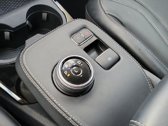 Certified 2024 Ford Mustang Mach-E Premium AWD/4WD image 24