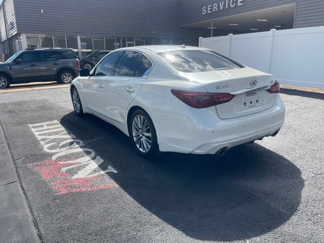 Used 2023 INFINITI Q50 Luxe w/ Cargo Package RWD image 5