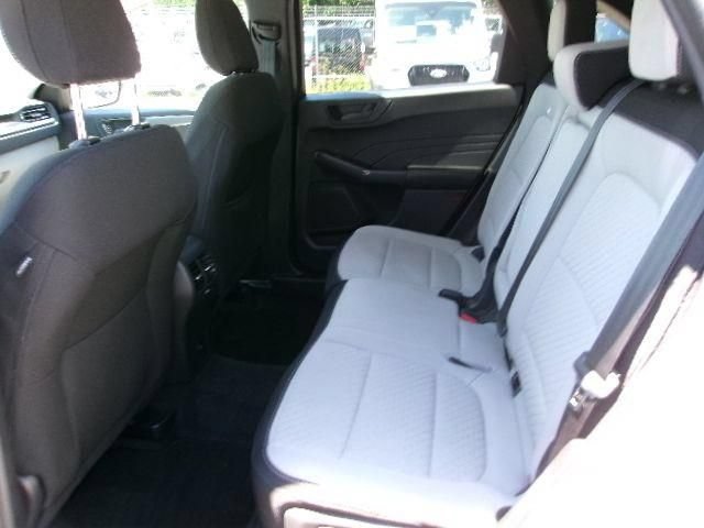 Certified 2023 Ford Escape Active AWD/4WD image 9