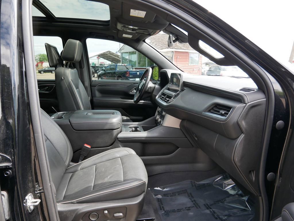 Used 2021 GMC Yukon SLT w/ SLT Premium Package AWD/4WD image 6