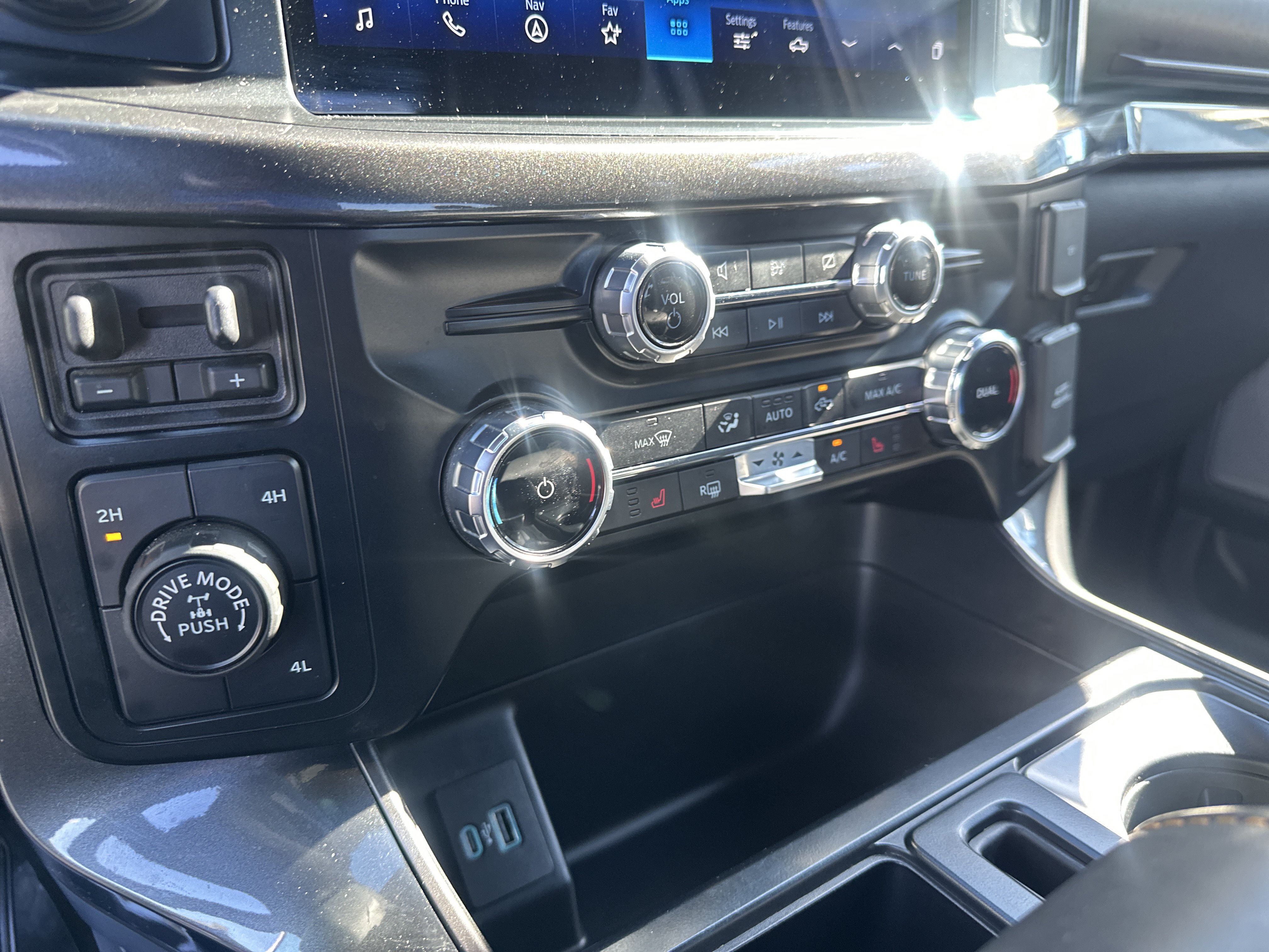 Certified 2023 Ford F150 Tremor w/ Trailer Tow Package AWD/4WD image 24