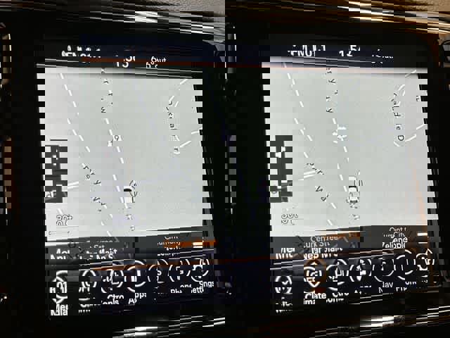 Used 2021 Jeep Grand Cherokee Laredo X image 12