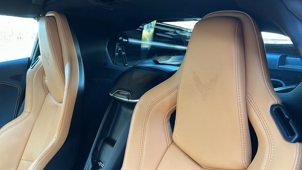 Used 2020 Chevrolet Corvette Stingray w/ 2LT Preferred Equipment Group image 12