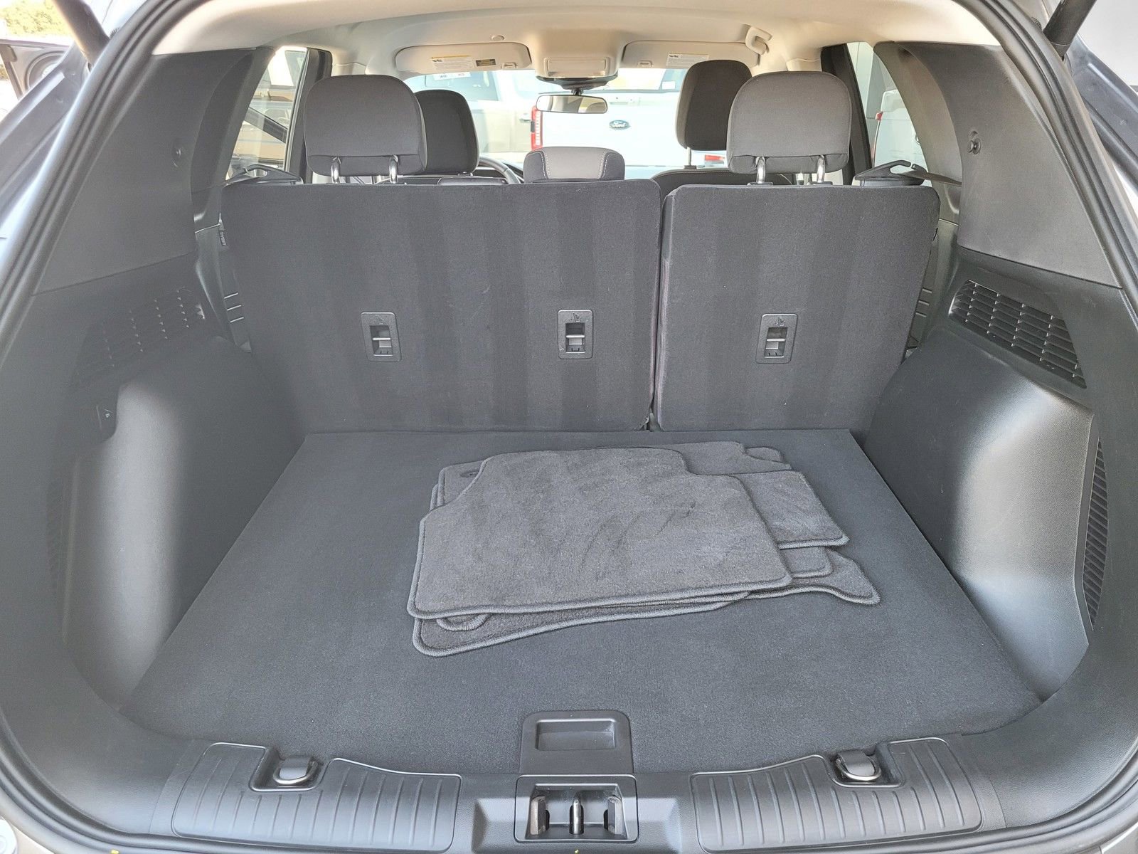 Certified 2021 Ford Escape SE w/ SE Sport Appearance Package FWD image 29