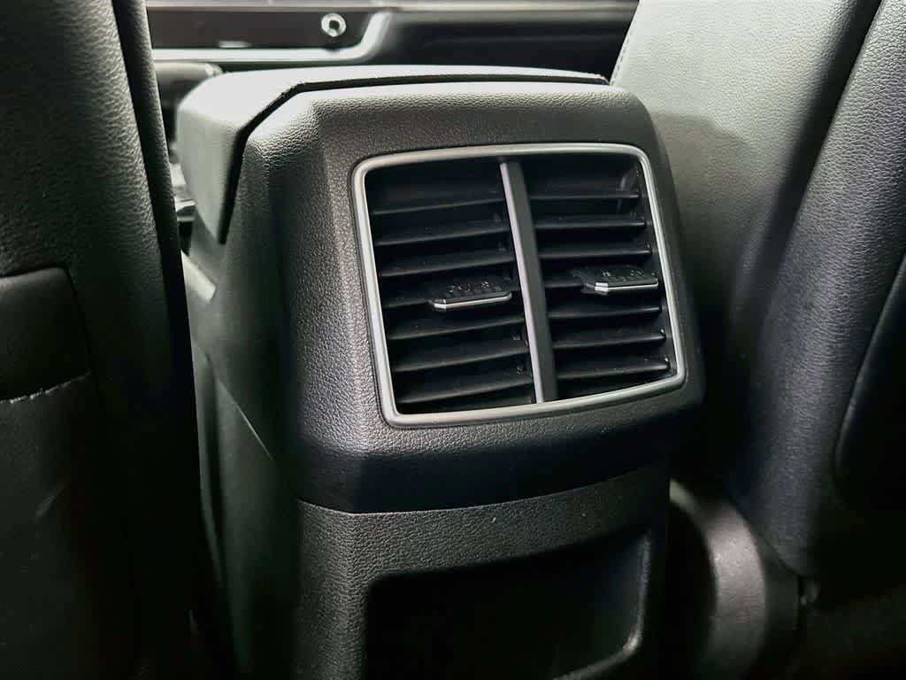 Used 2025 Kia Sportage EX FWD image 15
