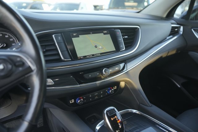 Used 2018 Buick Enclave Premium image 26