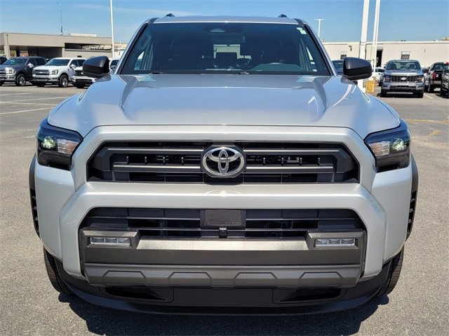Used 2025 Toyota 4Runner SR5 image 8