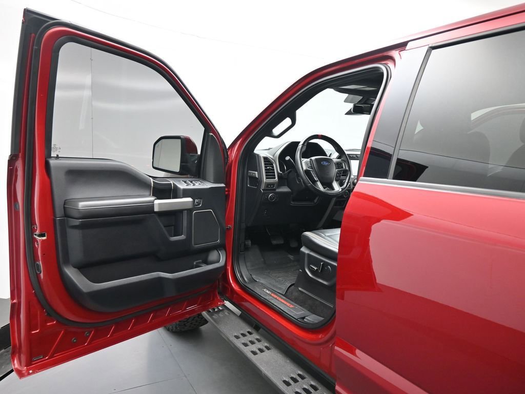 Certified 2017 Ford F150 Raptor w/ Equipment Group 802A Luxury image 35