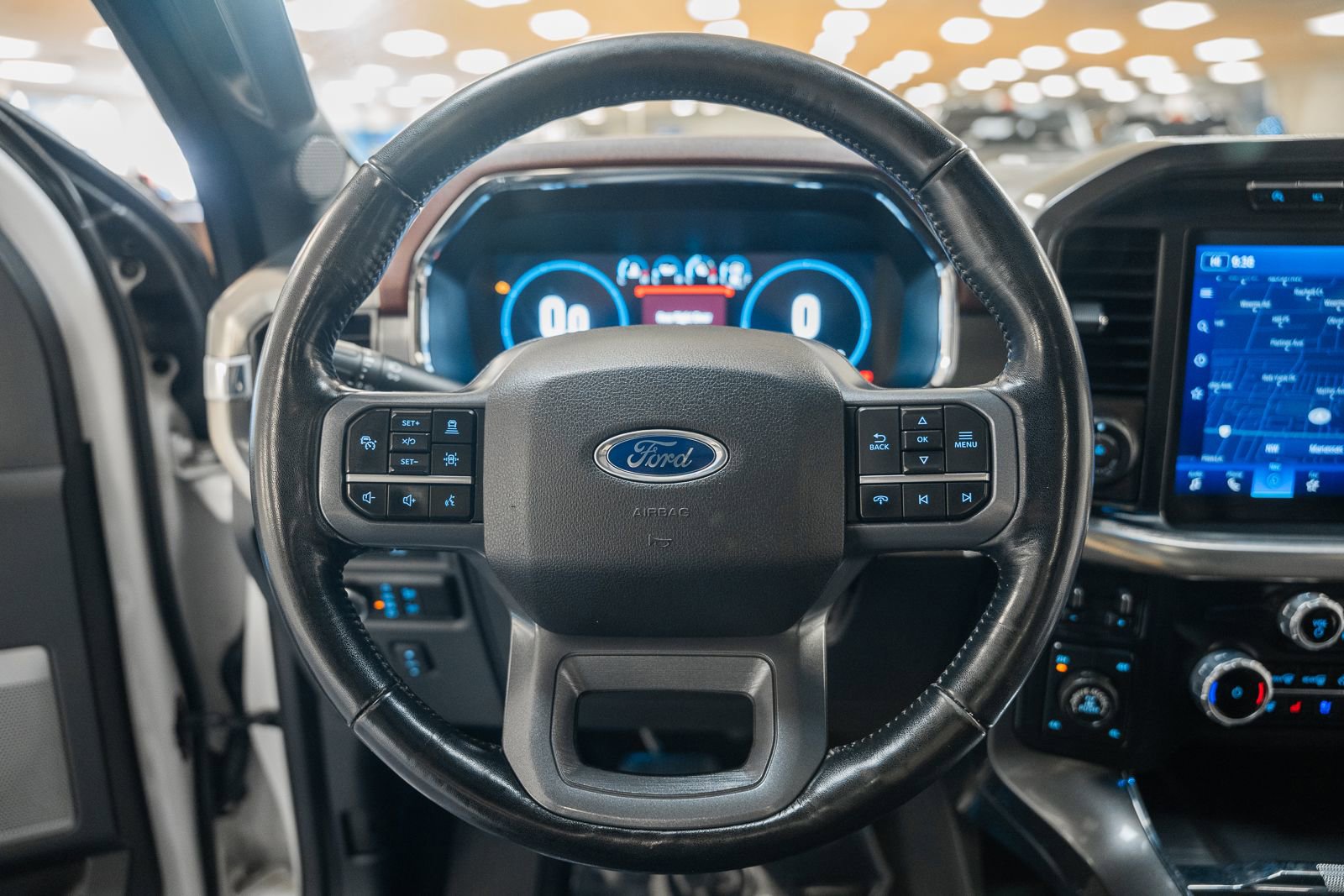 Certified 2023 Ford F150 Lariat w/ Equipment Group 502A High image 37