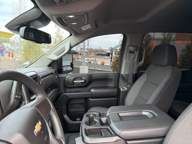 Used 2024 Chevrolet Silverado 2500 Custom w/ Custom Value Package image 16