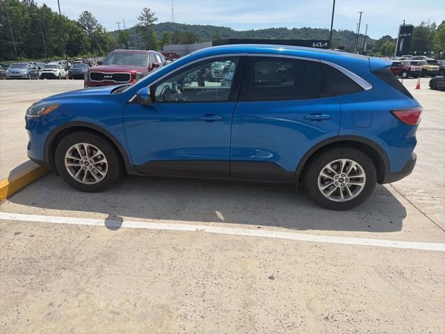 Certified 2020 Ford Escape SE FWD image 5