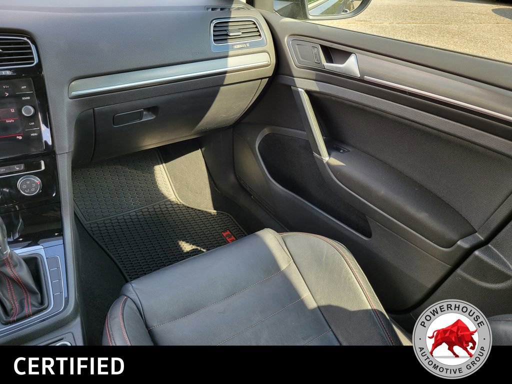 Used 2018 Volkswagen GTI SE FWD image 20