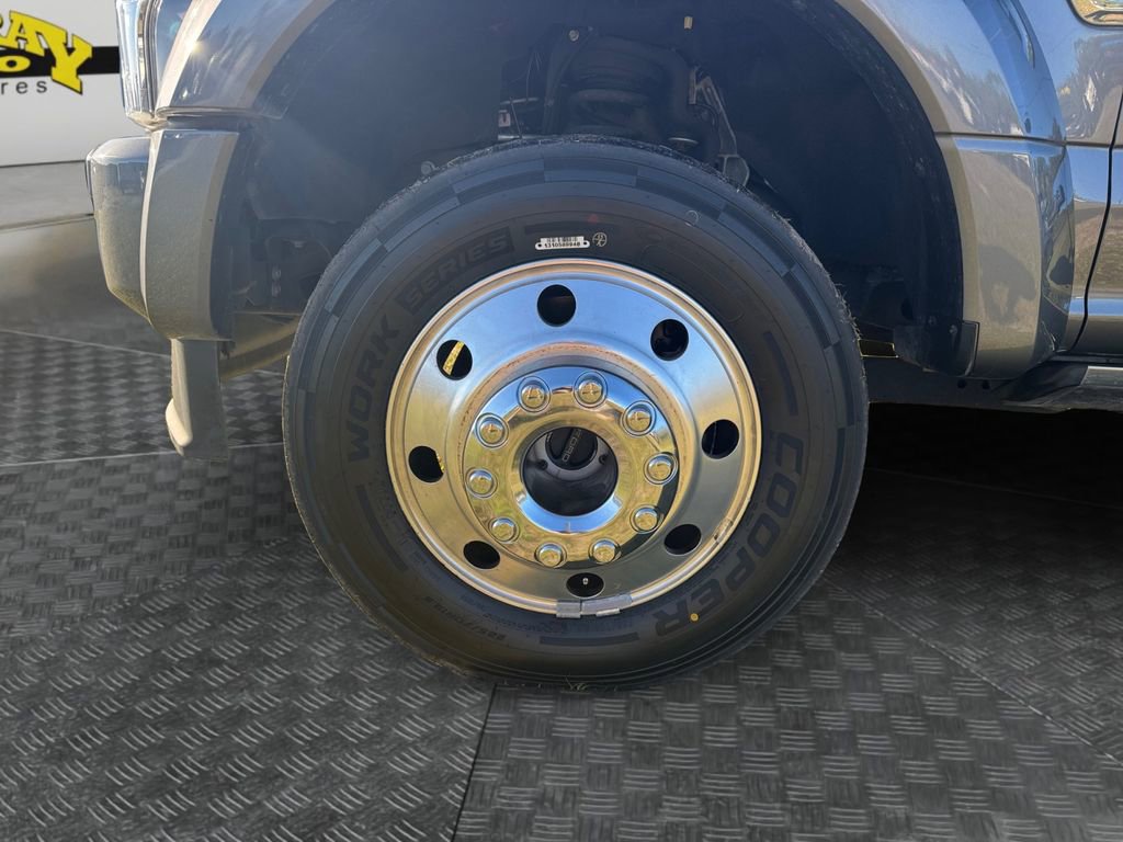 Certified 2022 Ford F450 Platinum w/ FX4 Off-Road Package image 20