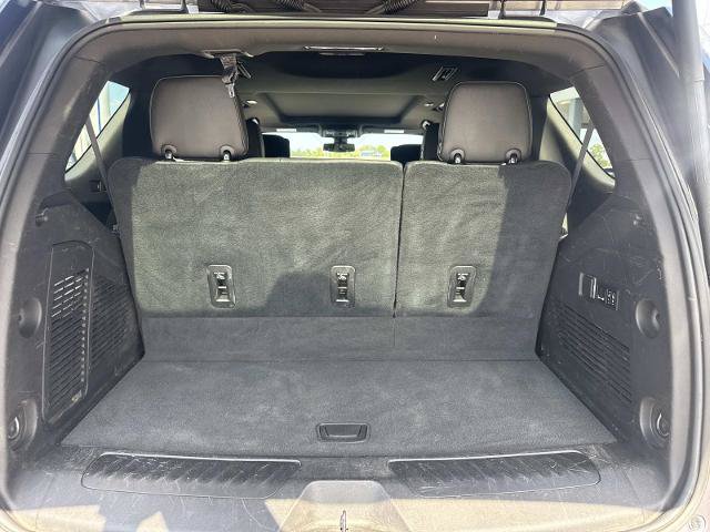 Used 2021 GMC Yukon SLT w/ SLT Premium Package RWD image 14