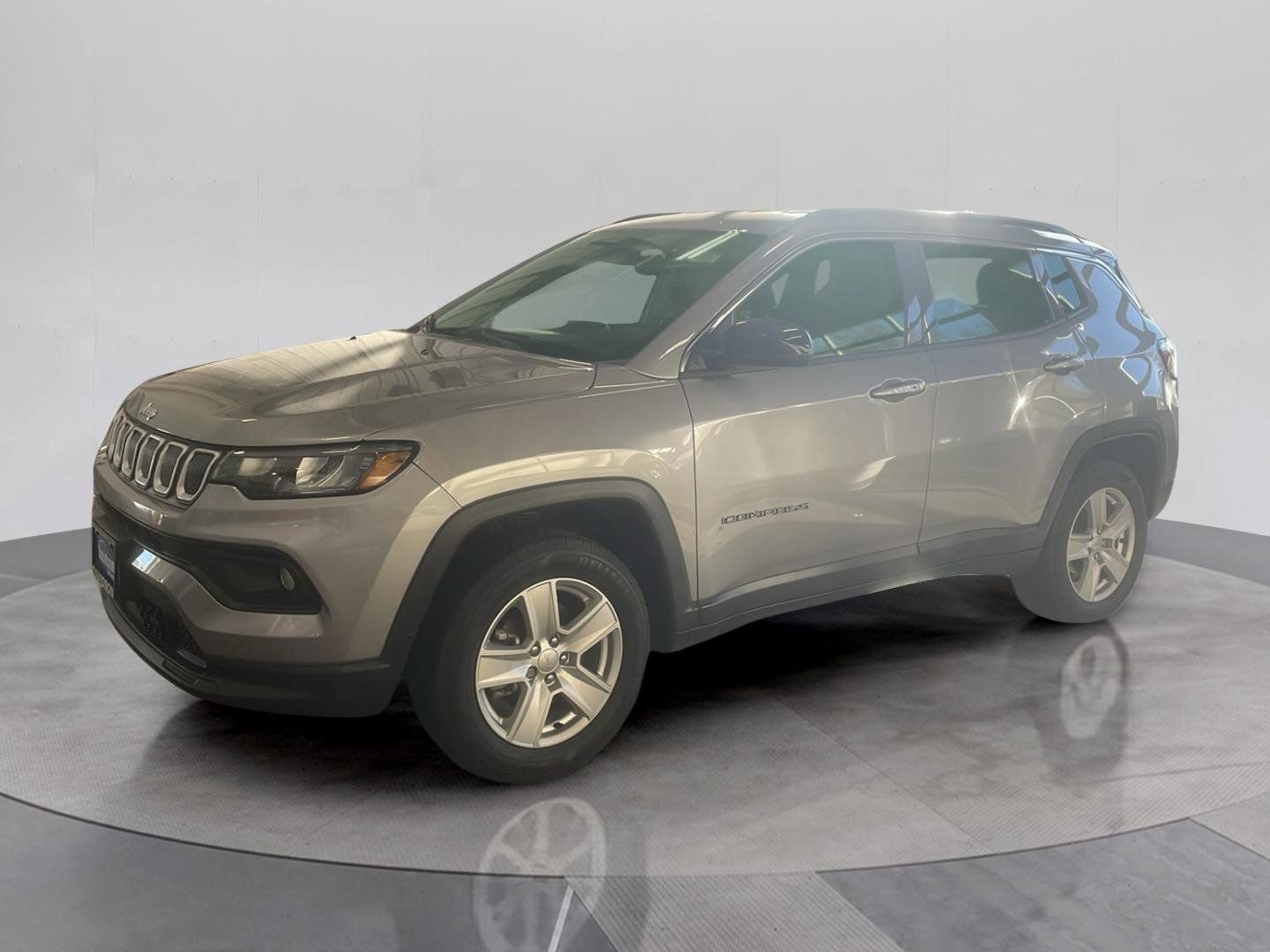 Used 2022 Jeep Compass Latitude w/ Convenience Group