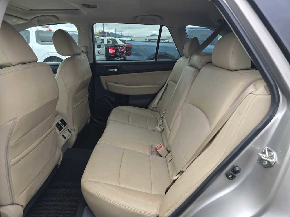 Used 2019 Subaru Outback 2.5i Limited image 16
