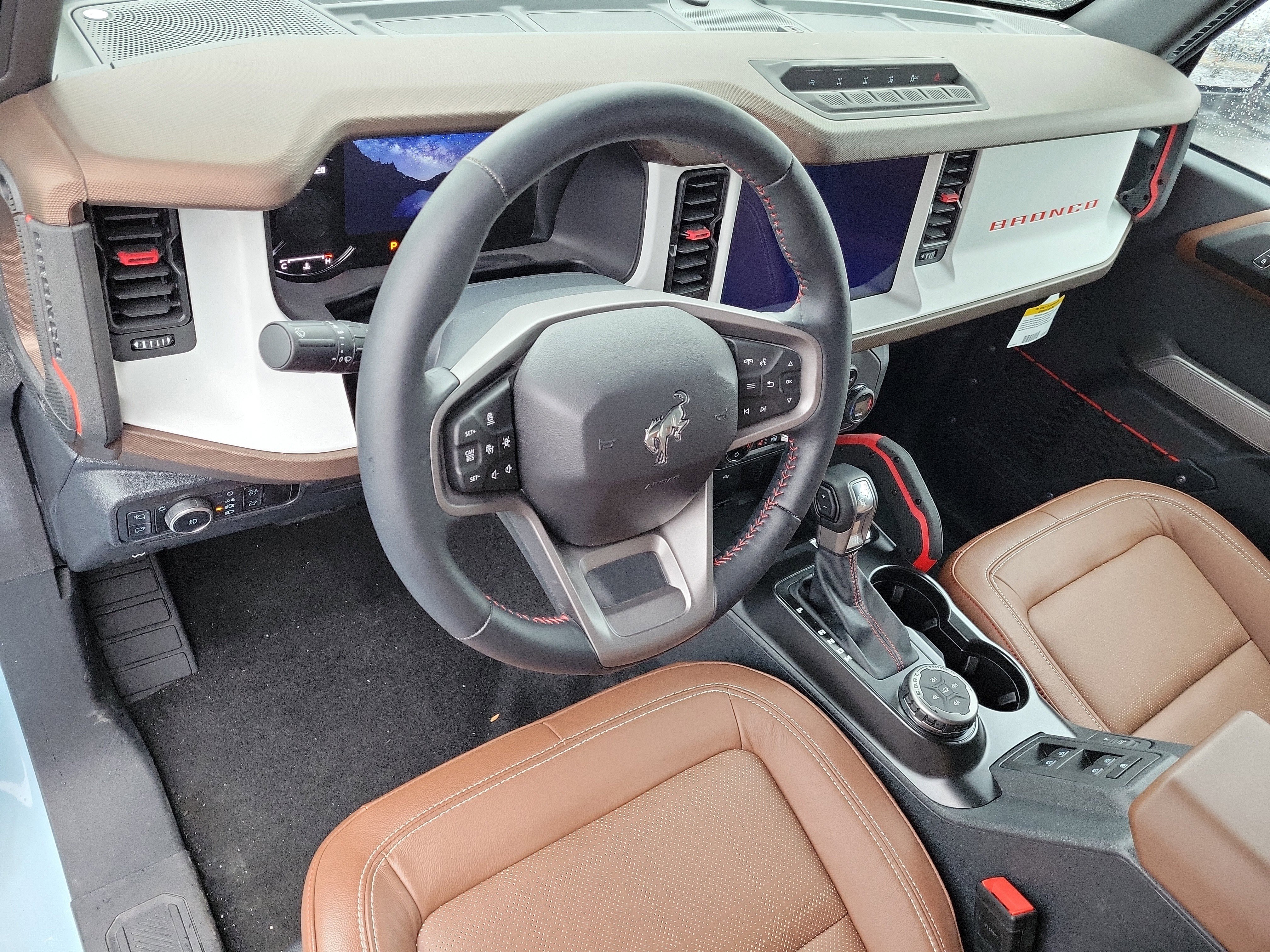 Certified 2023 Ford Bronco Heritage Edition image 17