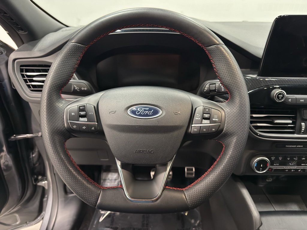 Certified 2024 Ford Escape ST-Line image 17